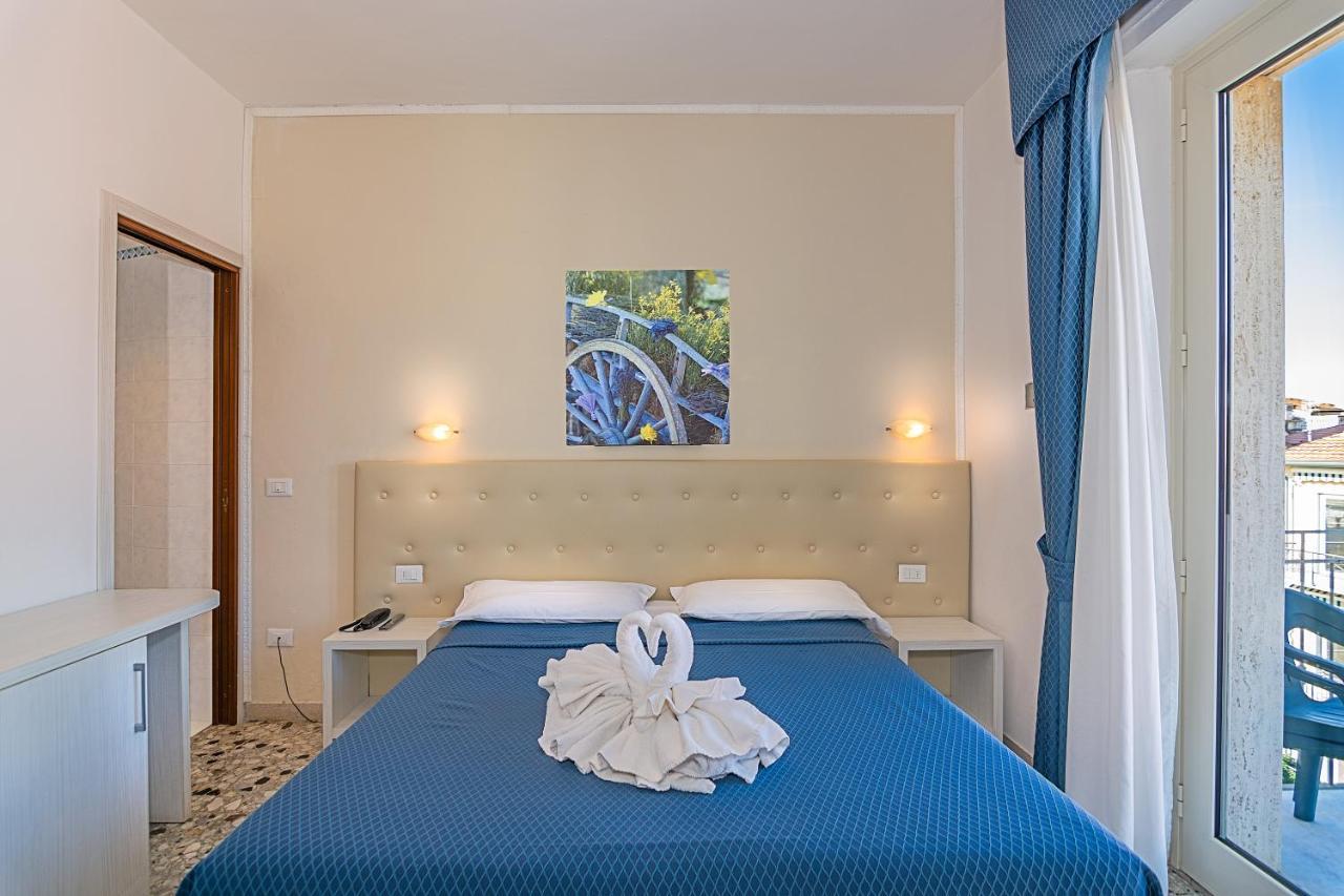 Hotel Caribe ヴィアレッジョ エクステリア 写真