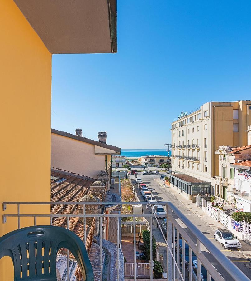 Hotel Caribe ヴィアレッジョ エクステリア 写真