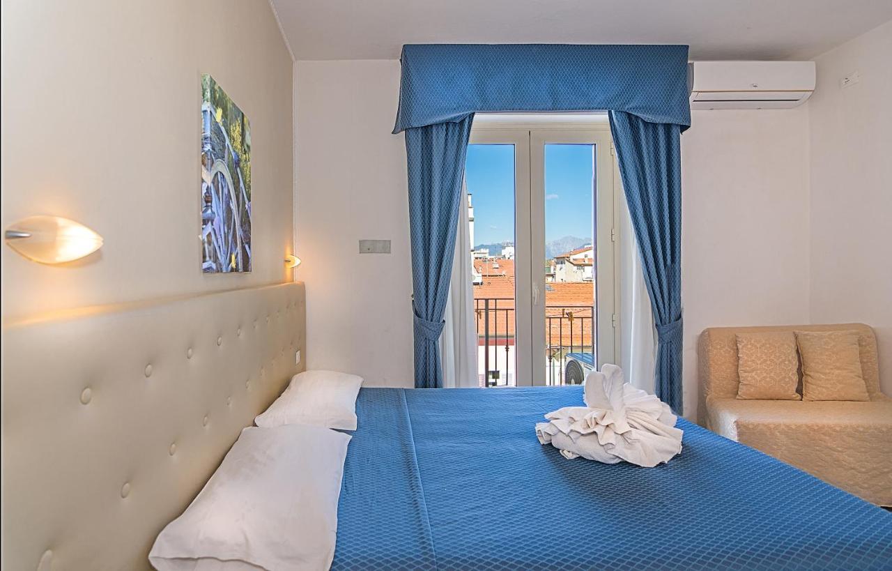 Hotel Caribe ヴィアレッジョ エクステリア 写真