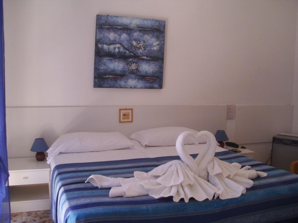 Hotel Caribe ヴィアレッジョ 部屋 写真