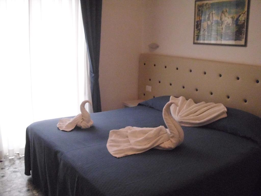 Hotel Caribe ヴィアレッジョ エクステリア 写真