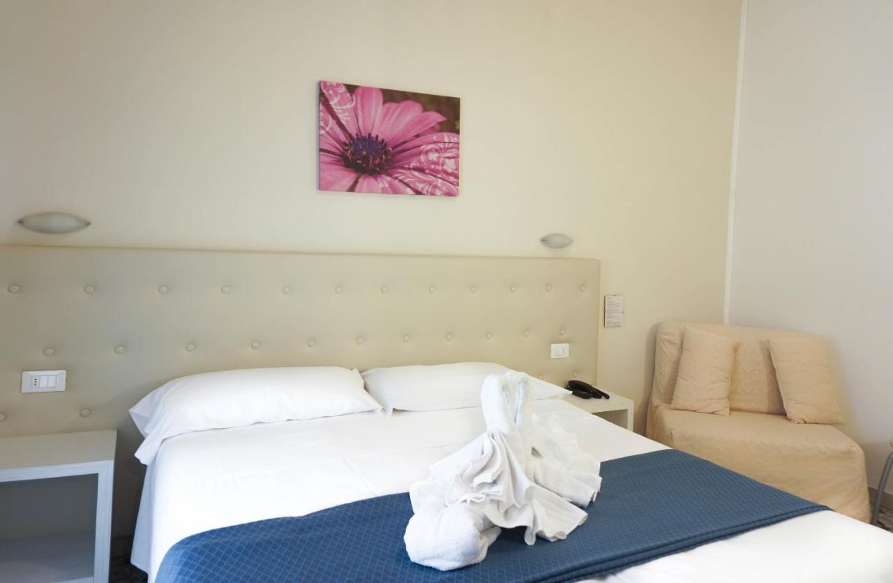 Hotel Caribe ヴィアレッジョ エクステリア 写真