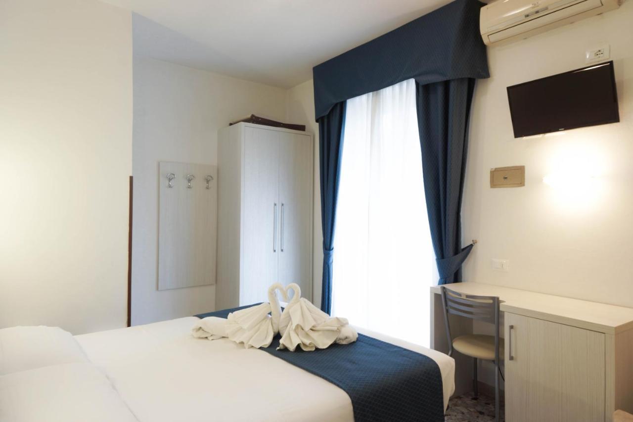 Hotel Caribe ヴィアレッジョ エクステリア 写真