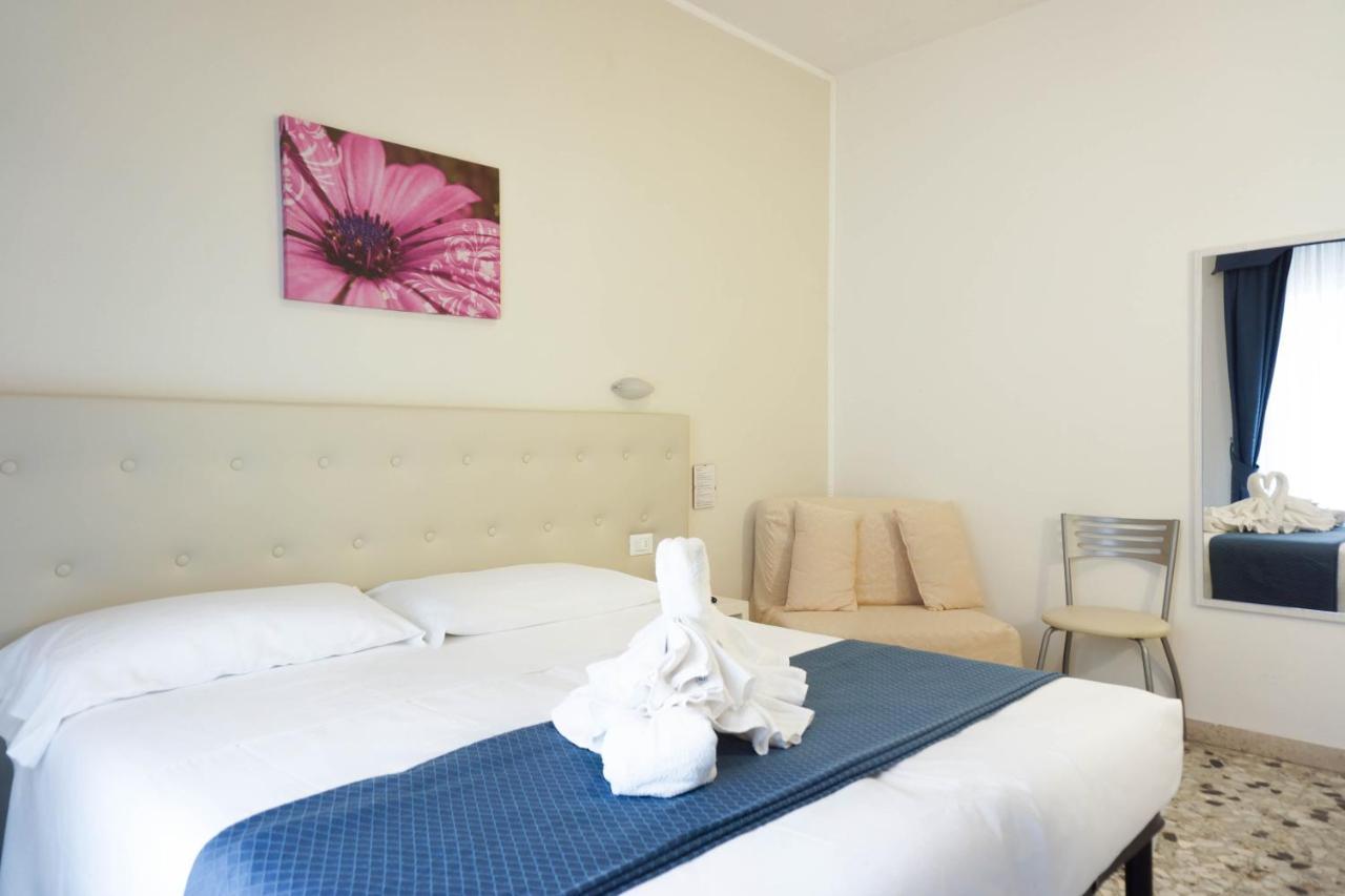 Hotel Caribe ヴィアレッジョ エクステリア 写真